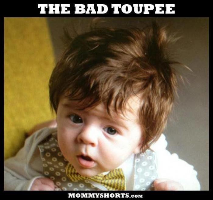 Cada mañana, esta conductora de autobús peina el pelo de una niña huérfana de madre