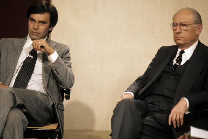 Un ciudadano, contra Felipe González: "¡Hacen falta soluciones, hay hambre!" (VÍDEO)