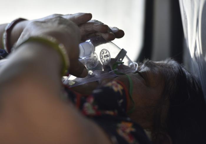 Vacunación mundial: cuando hay quien tiene cuatro salvavidas y quien no tiene ninguno