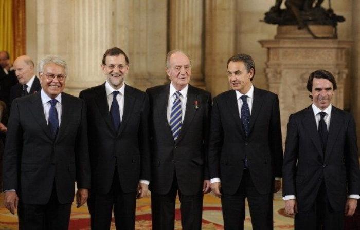 Un ciudadano, contra Felipe González: "¡Hacen falta soluciones, hay hambre!" (VÍDEO)