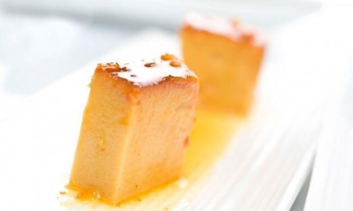 Por qué no hay que sentar a los niños en una mesa aparte en Navidad