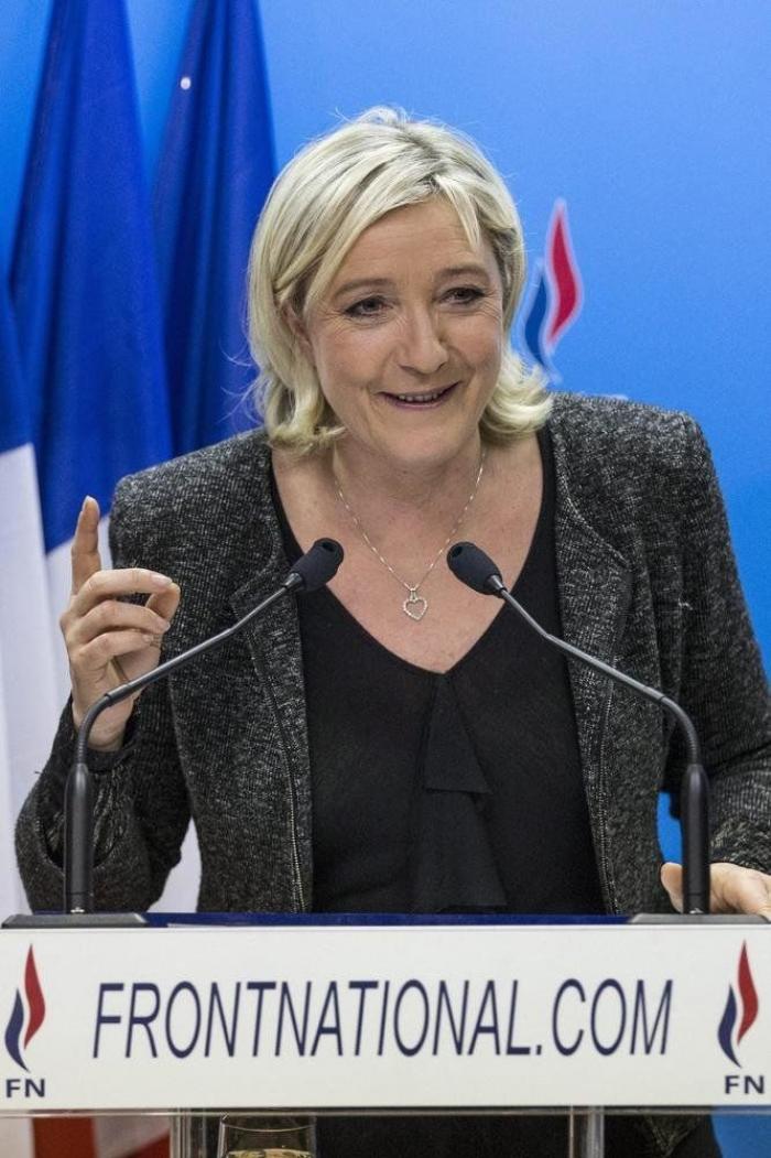 Verstrynge la lía con su encendida defensa del Frente Nacional de Le Pen: "No es un partido fascista"