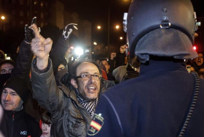 Unas 5.000 personas se manifiestan de nuevo en Burgos