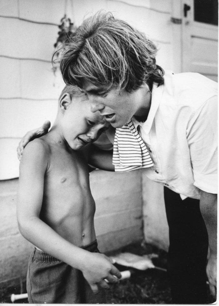 Madres e hijos: fotos de hace 50 años que demuestran que la maternidad no ha cambiado (FOTOS)