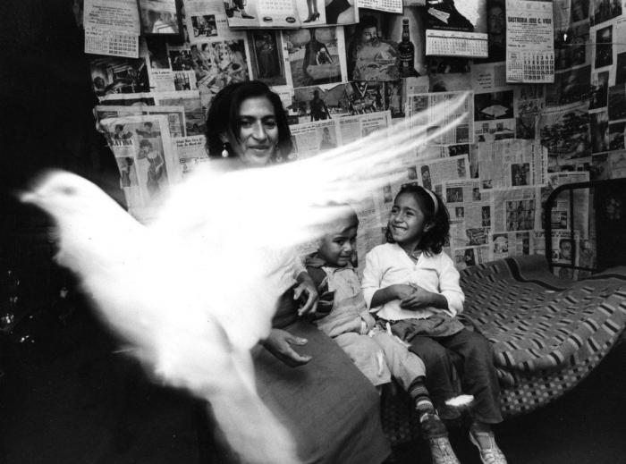 Madres e hijos: fotos de hace 50 años que demuestran que la maternidad no ha cambiado (FOTOS)