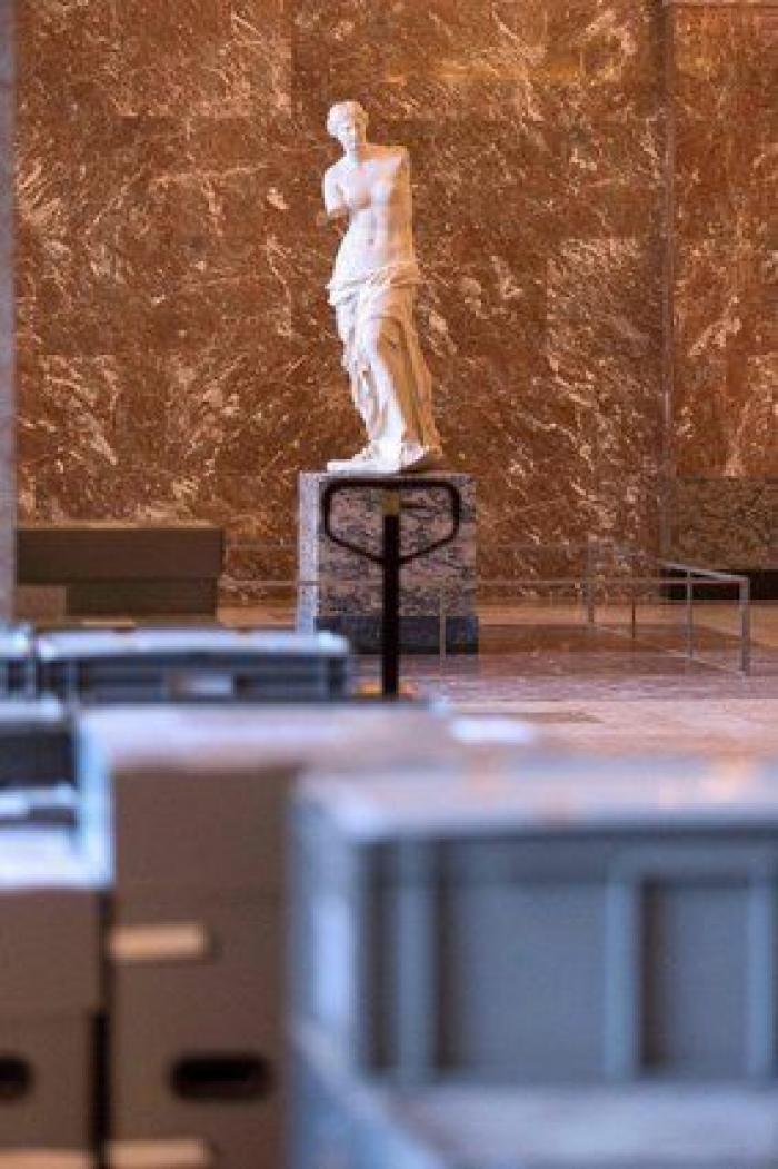 El Louvre y el Museo de Orsay ponen a salvo algunas de sus obras ante la subida del Sena en París (FOTOS)