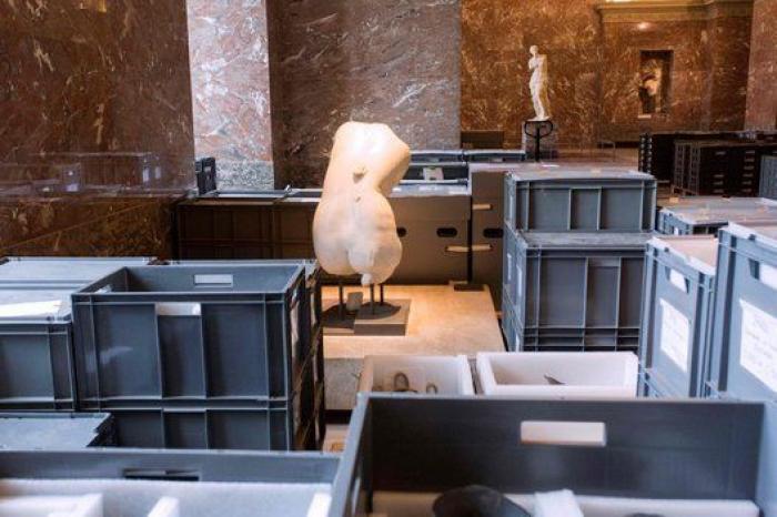 El Louvre y el Museo de Orsay ponen a salvo algunas de sus obras ante la subida del Sena en París (FOTOS)