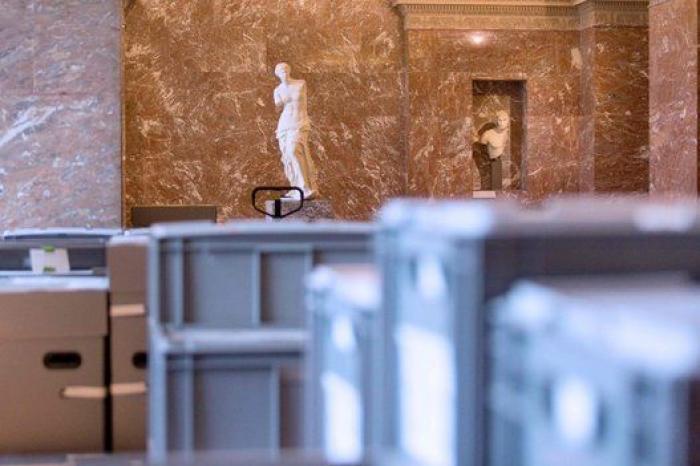 El Louvre y el Museo de Orsay ponen a salvo algunas de sus obras ante la subida del Sena en París (FOTOS)