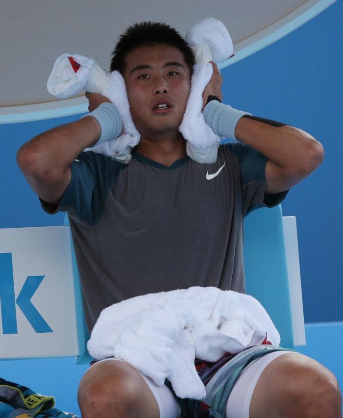 Open de Australia: Los estragos de jugar a 42 grados (FOTOS)