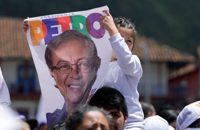 Por qué el primer presidente de izquierdas en Colombia promete “desarrollar el capitalismo”