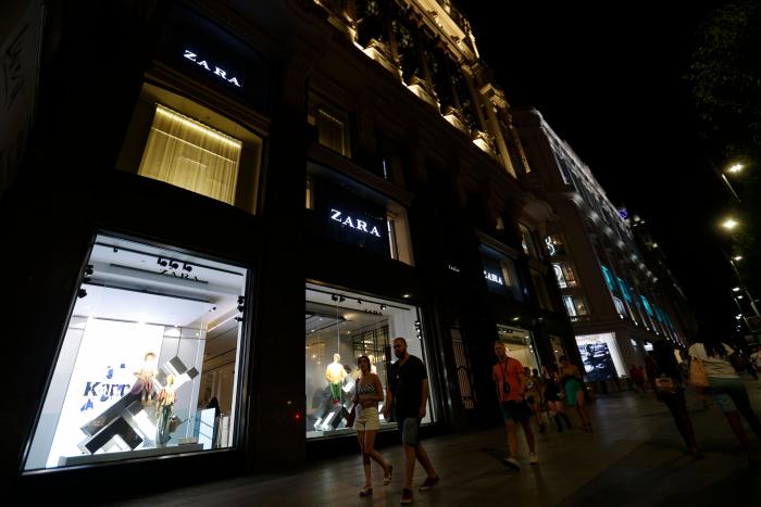 Paseo por los incumplimientos del decreto de ahorro energético