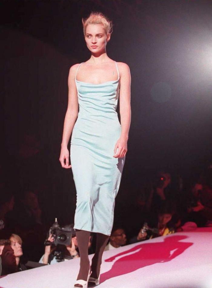 Kate Moss: 40 años dándolo todo (FOTOS)