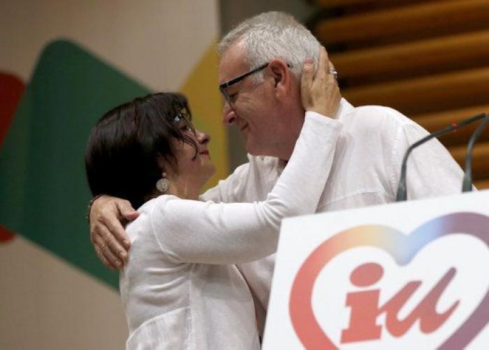 Cayo Lara se despide del liderazgo de IU marcando distancia con Podemos: "Me va a costar votar estas elecciones"