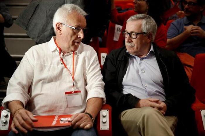 Cayo Lara se despide del liderazgo de IU marcando distancia con Podemos: "Me va a costar votar estas elecciones"