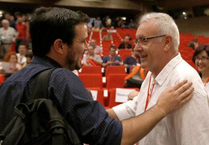 Cayo Lara se despide del liderazgo de IU marcando distancia con Podemos: "Me va a costar votar estas elecciones"