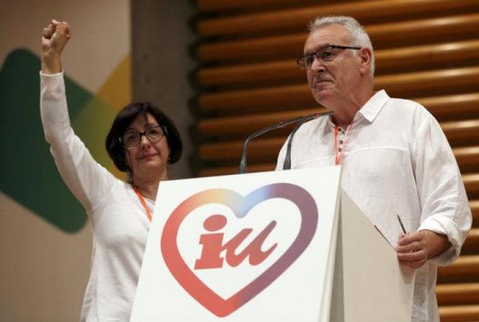 Cayo Lara se despide del liderazgo de IU marcando distancia con Podemos: "Me va a costar votar estas elecciones"