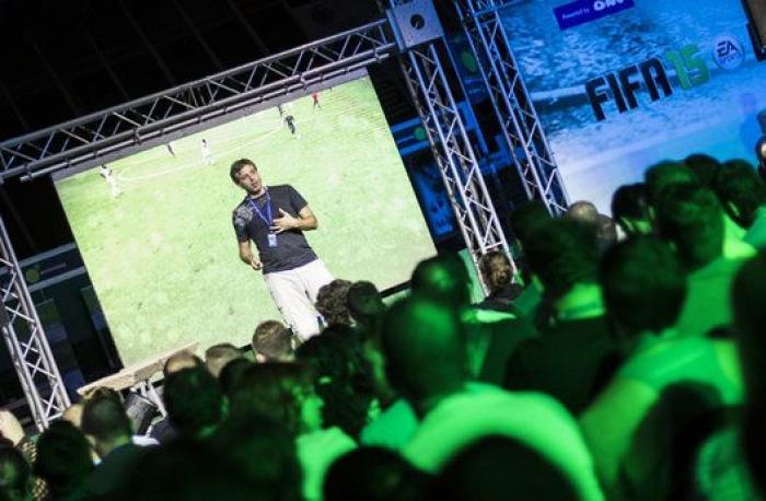Las novedades del FIFA 2015 y otras cuatro noticias tecnológicas de la semana (FOTOS)