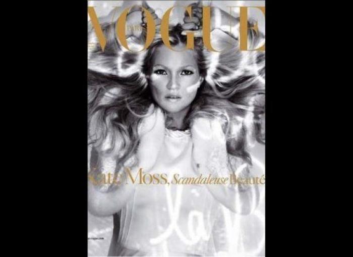 Lila Grace, hija de Kate Moss, aplaudida por desfilar con su bomba de insulina