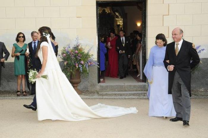 Boda de la hija de Guindos: la cúpula del PP se va de fiesta a la Granja de San Ildefonso