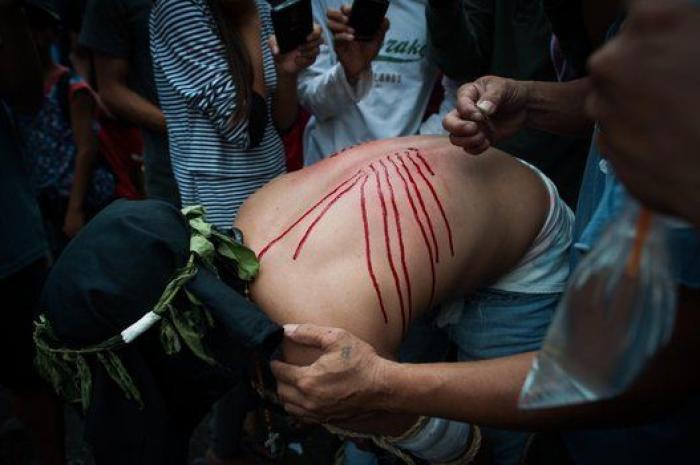 Ensayan con un paso de Semana Santa al ritmo de 'Despacito' (VÍDEO)