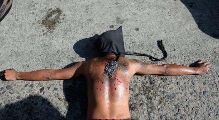 Ensayan con un paso de Semana Santa al ritmo de 'Despacito' (VÍDEO)