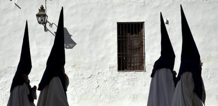 Ensayan con un paso de Semana Santa al ritmo de 'Despacito' (VÍDEO)