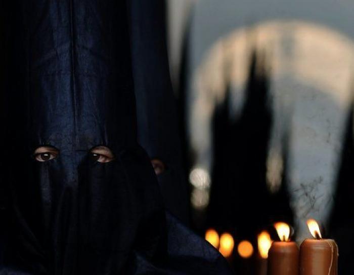 Ensayan con un paso de Semana Santa al ritmo de 'Despacito' (VÍDEO)