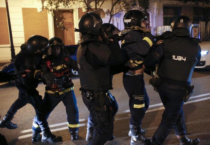 Policías contra bomberos: "Hay que acabar de una vez con esta situación"