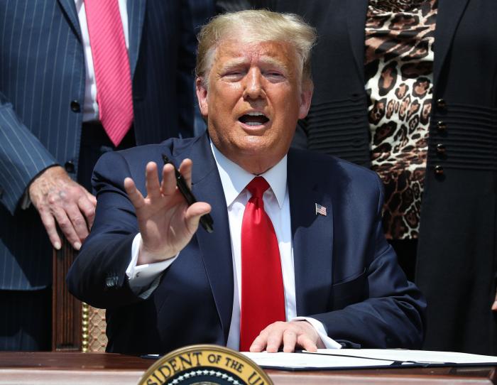 La presión de Trump surte efecto y TikTok elige a Oracle para su negocio en EEUU