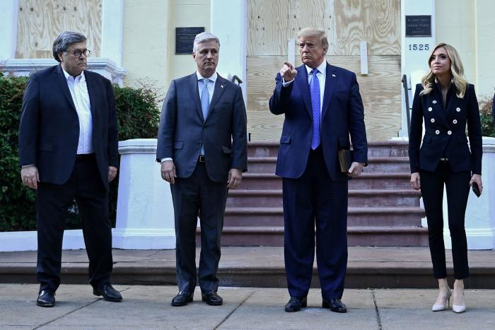 La presión de Trump surte efecto y TikTok elige a Oracle para su negocio en EEUU