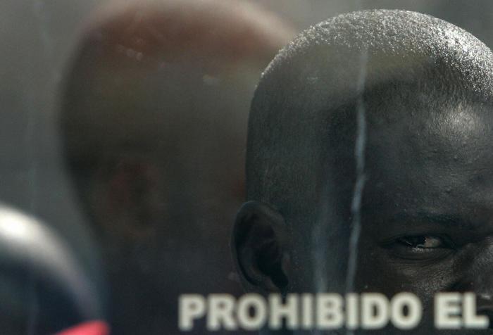 Dramático rescate en Lanzarote: ocho muertos al volcar una patera casi en la orilla