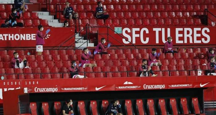 Lo que hace este profesor en un examen es la delicia de los seguidores del Betis: ojo a las preguntas