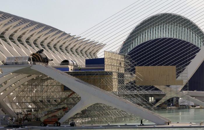 George Clooney ya rueda en Valencia entre edificios de Calatrava (FOTOS)