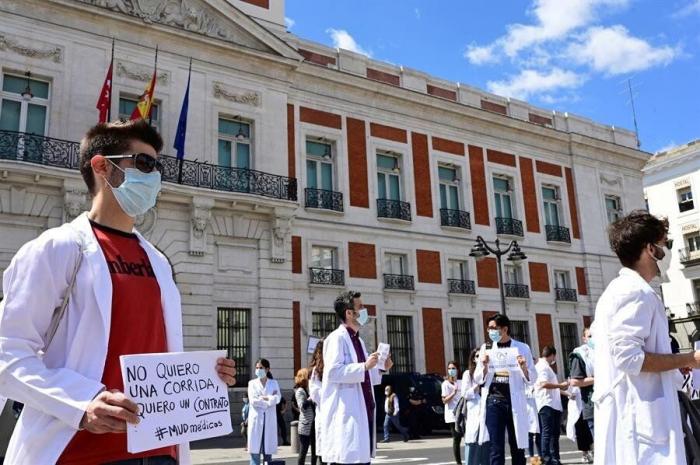 Sentimientos encontrados entre los sanitarios ante la ley de interinos: “No es nuevo”