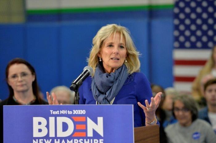 La recatada doctora Jill Biden, la nueva la primera dama de EEUU