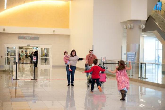 Fraude, trata y robo: Países Bajos suspende las adopciones internacionales por irregularidades