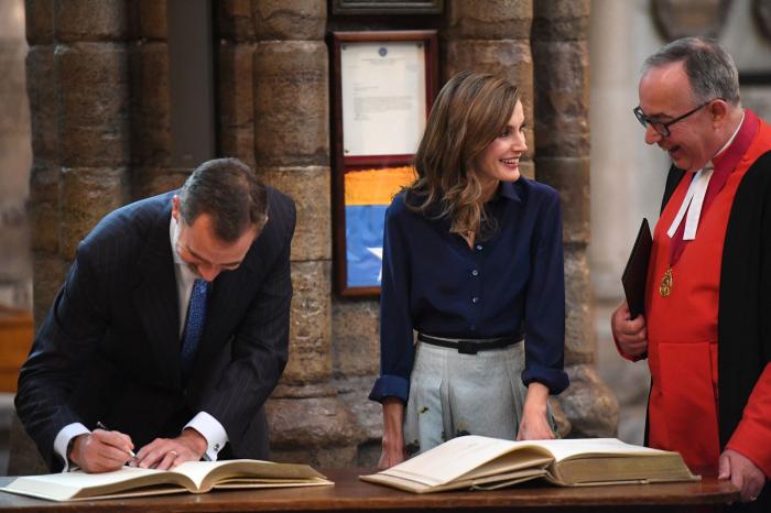 El vestido de la reina Letizia en Buckingham, ¿clavado a este Zuhair Murad?
