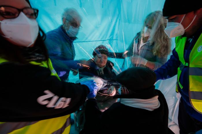 Fernando Simón le trasladó a expertos europeos que los políticos no querían poner restricciones antes de Navidad