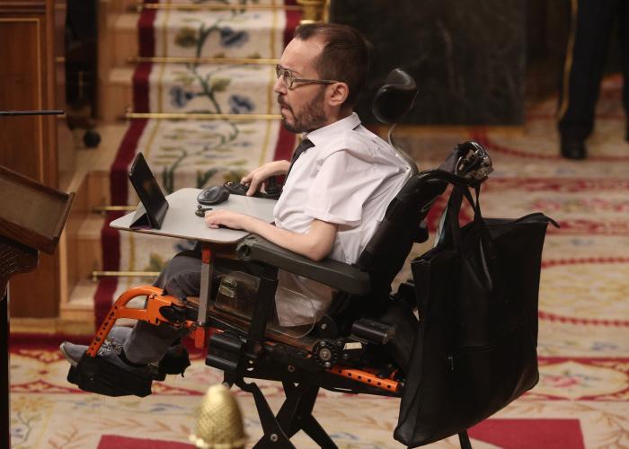 El "error" de Antena 3 que ha enfurecido a Pablo Echenique y así lo ha dejado ver en Twitter