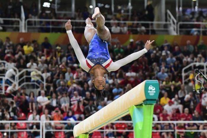 Simone Biles, el difícil camino de una valiente superestrella