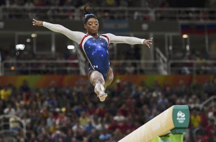 Simone Biles, el difícil camino de una valiente superestrella