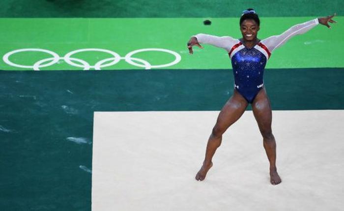 Simone Biles, el difícil camino de una valiente superestrella