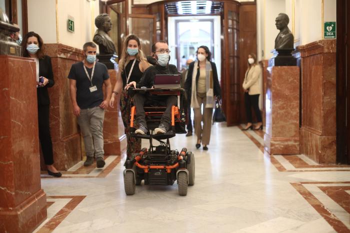 El "error" de Antena 3 que ha enfurecido a Pablo Echenique y así lo ha dejado ver en Twitter