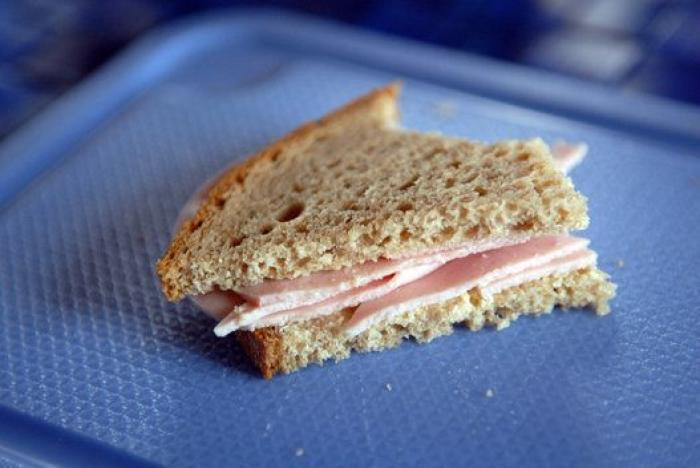 Por qué me levanto cada noche para ir al baño (y cómo evitarlo)