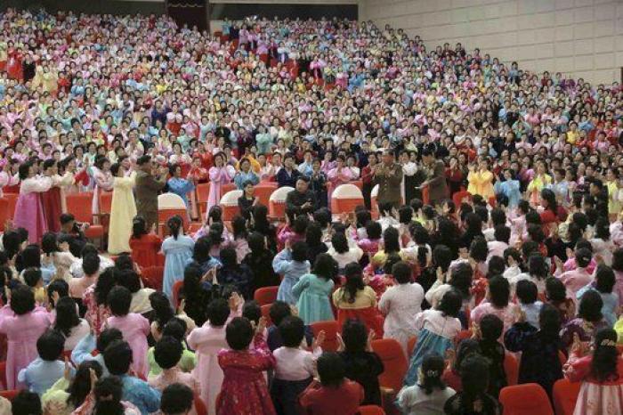 Las fotos de Kim Jong-un que tendrás que ver varias veces para creerlas: pura fantasía