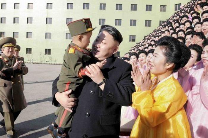 Las fotos de Kim Jong-un que tendrás que ver varias veces para creerlas: pura fantasía