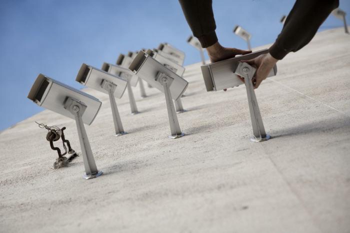 150 cámaras de seguridad en una casa de Madrid: la instalación reivindicativa de SpY (FOTOS)