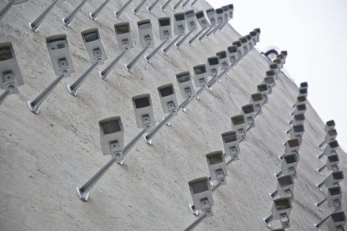 150 cámaras de seguridad en una casa de Madrid: la instalación reivindicativa de SpY (FOTOS)