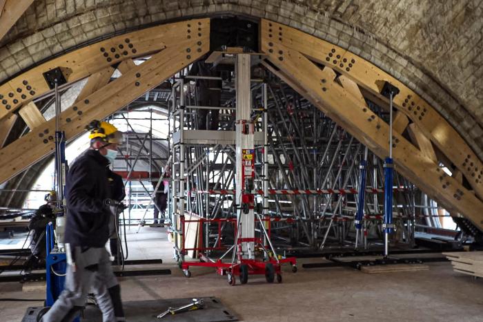 El desesperante rescate a una mujer en un incendio en Castro Urdiales