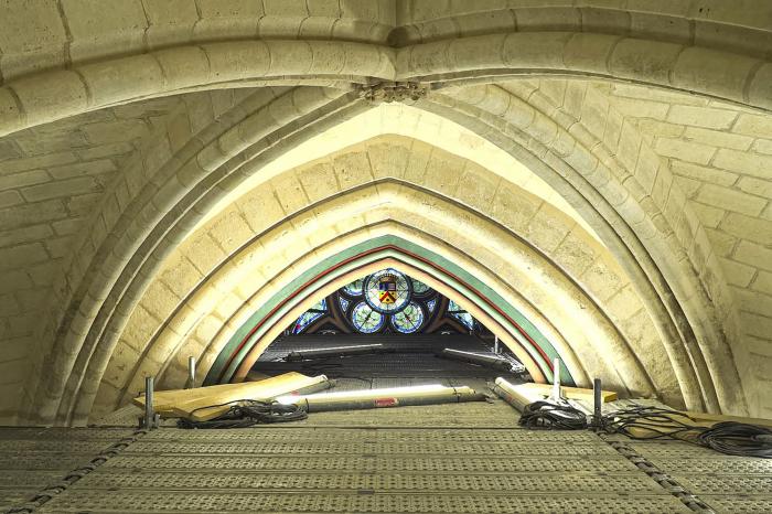 El desesperante rescate a una mujer en un incendio en Castro Urdiales